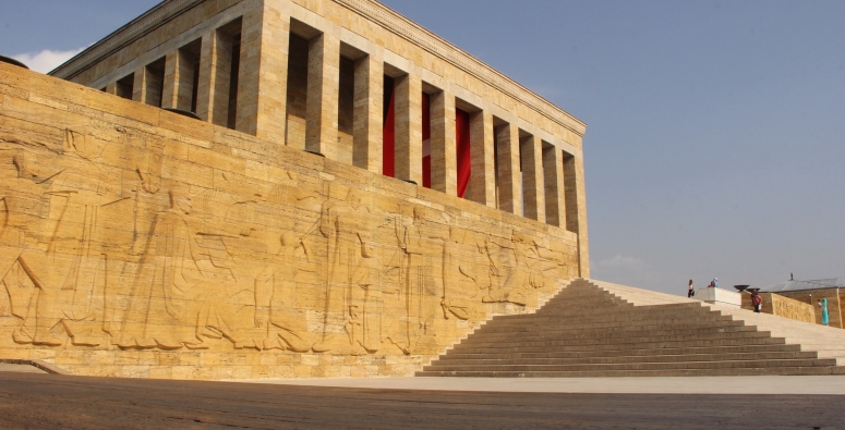 Yabancı Yatırımcıların Yeni, Gözde Yatırım Merkezi Ankara