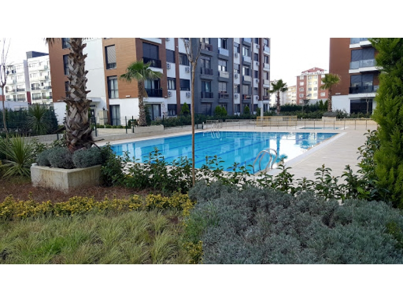 3+1 residence for sale New Life Center of the Anatolian Side: Kartal